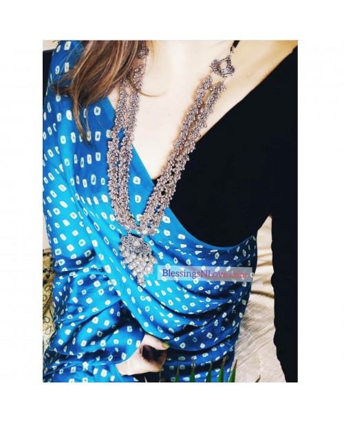    रेशमी लिबास-Blue Ajrakh Bandhani Modal Silk Saree